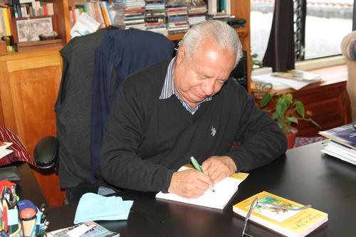 El autor no descansa, pues siempre est&aacute; buscando m&aacute;s historias por escribir. (Foto: Alfonso Gu&aacute;rquez/Colaborador)