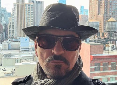 El cantante comparti&oacute; im&aacute;genes previas a su show en Chicago. (Foto: Ricardo Arjona)
