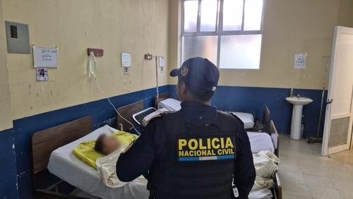El otro herido est&aacute; custodiado por la Polic&iacute;a Nacional Civil mientras se recupera. (Foto: PNC)