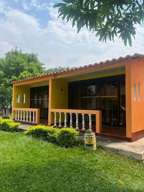 El lugar cuenta con habitaciones por si deseas quedarte una noche. (Foto: Hotel y Turicentro Teculut&aacute;n)