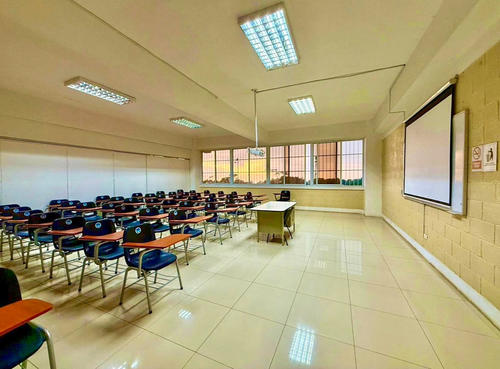 Esta casa de estudios cuenta con un claustro de docentes comprometidos con la formaci&oacute;n de nuevos profesionales. (Foto: &Aacute;ngel Revolorio/Colaborador)