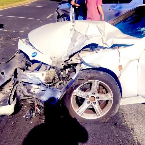 En el lugar se est&aacute; a la espera de que los veh&iacute;culos sean retirados. (Foto: Am&iacute;lcar Montejo)