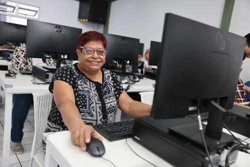Los cursos est&aacute;n dirigidos a personas de todas las edades. (Foto: Cortes&iacute;a Municipalidad de Guatemala)