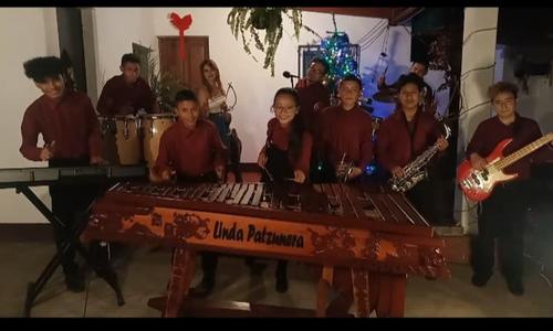 Forma parte de la nueva generaci&oacute;n de m&uacute;sicos de Patz&uacute;n. (Foto: Carlos Sotz/Colaborador)