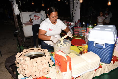Muchos deciden emprender con la preparaci&oacute;n y venta de alimentos. (Foto: Wilder L&oacute;pez/Colaborador)