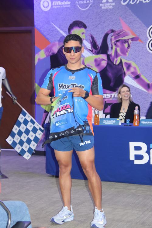 Banco Industrial, carrera, Max Tott, media maraton, Guatemala, soy502