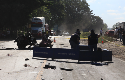 En el lugar qued&oacute; el piloto fallecido. (Foto: Henry de Le&oacute;n/Colaborador)