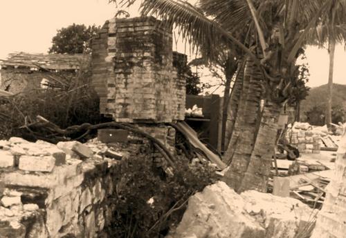 El cementerio de Gual&aacute;n y varias viviendas presentaron da&ntilde;os graves. (Foto: Carlos Monroy/Colaborador)