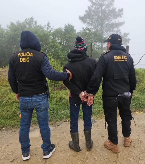 Andr&eacute;s "N", como fue identificado, es acusado del delito de parricidio. (Foto: PNC)