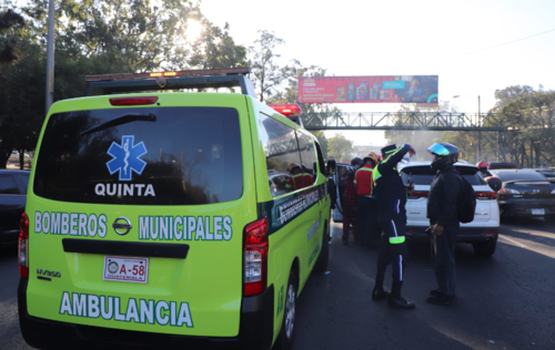 Al lugar acudieron agentes de la PMT para regular el tr&aacute;nsito en el &aacute;rea. (Foto: Rafael Zu&ntilde;iga/ CBM)