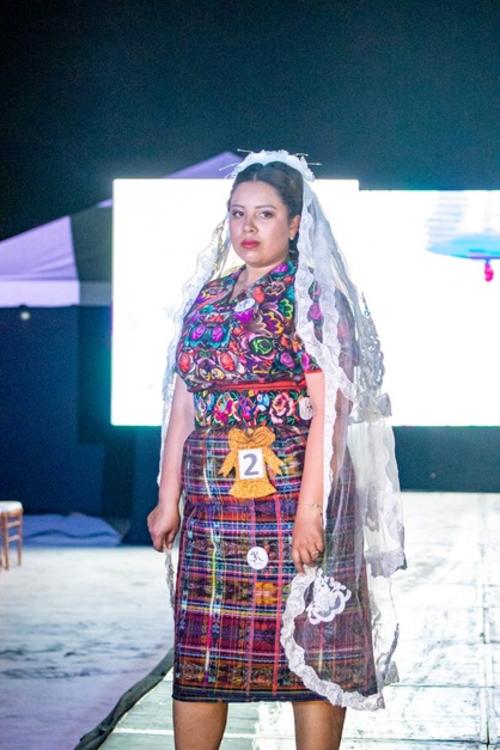 La maestr&iacute;a textil maya brilla en pasarelas del lago de Atitl&aacute;n. (Foto: Alfonso Gu&aacute;rquez/Colaborador)