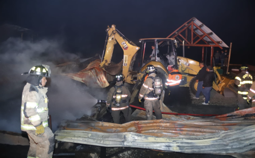 El incendio sucedi&oacute; en la madrugada del pasado domingo. (Foto: CBV)