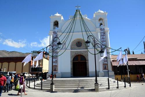 Virgen de Candelaria: 444 a&ntilde;os de historia, fe y milagros en Chiantla.  (Foto: Maynor M&eacute;rida/Colaborador) 