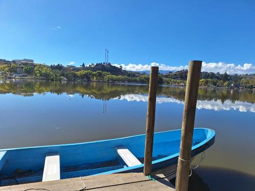 Los visitantes pueden dar sus paseos en lancha. (Foto: Oswaldo Cop/Colaborador)