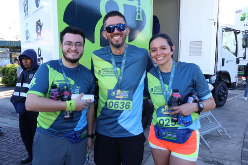 Guatemaltecos por la Nutrici&oacute;n, Castillo Hermanos, corredores, participantes, carrera, cada kil&oacute;metro cuenta, ni&ntilde;os, familias, desnutrici&oacute;n, Guatemala, Soy502