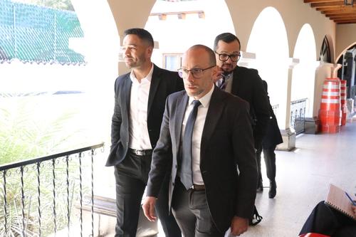  Pedro Cuevas a su llegada al Tribunal de Femicidio de Sacatep&eacute;quez. (Foto: Renato Melgar/colaborador)