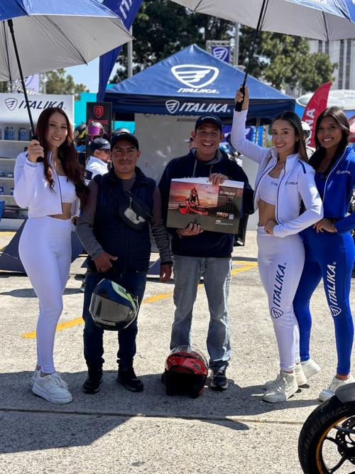 Italika, motocicleta, Caravana del Zorro, Esquipulas, Guatemala, Soy502