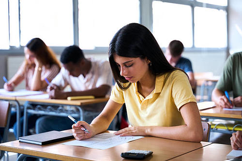 La Ley tambi&eacute;n impulsa congresos acad&eacute;micos y contenidos adaptados a las realidades territoriales. (Foto ilustrativa: Istock) 