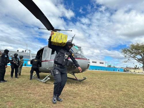 Estados Unidos felicit&oacute; al gobierno guatemalteco por la reciente incautaci&oacute;n de 4.9 millones de toneladas de coca&iacute;na en Puerto Quetzal. (Foto: US Embassy Guatemala/Soy502)