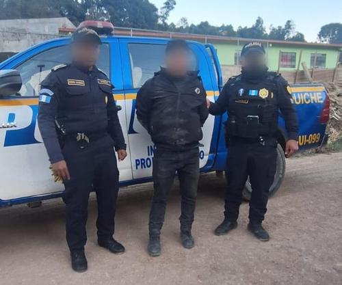 El hombre fue capturado minutos despu&eacute;s de haberse llevado al menor. (Foto: PNC)