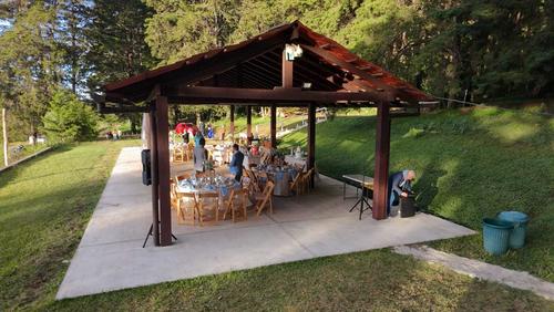 Luna Llena combina hospedaje, &aacute;reas de camping y actividades recreativas. (Foto: Cortes&iacute;a Luna Llena)