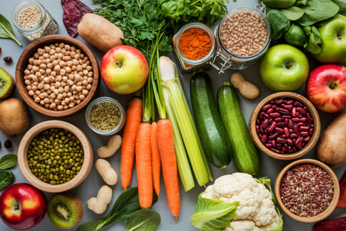 La diversidad productiva del pa&iacute;s se lucir&aacute; en el AGRITRADE 2026. (Foto: Canva/Soy502)