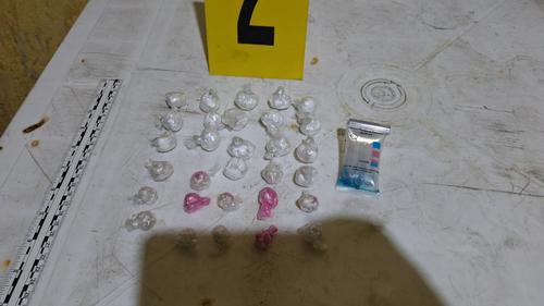 En el lugar se incaut&oacute; una caja fuerte donde guardaban las sustancias il&iacute;citas. (Foto: PNC)