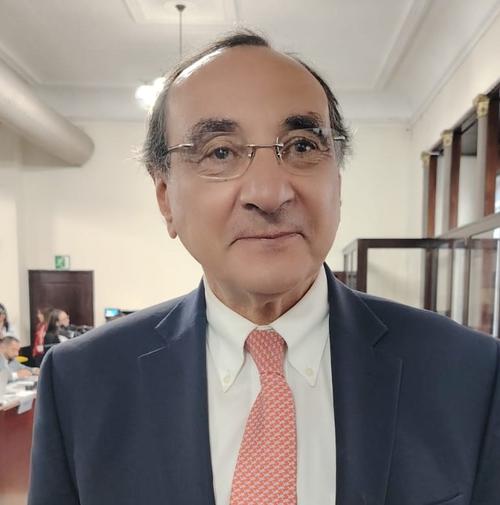 Alfredo Skinner-Klee Arenales. (Foto: Guatemala Visible)