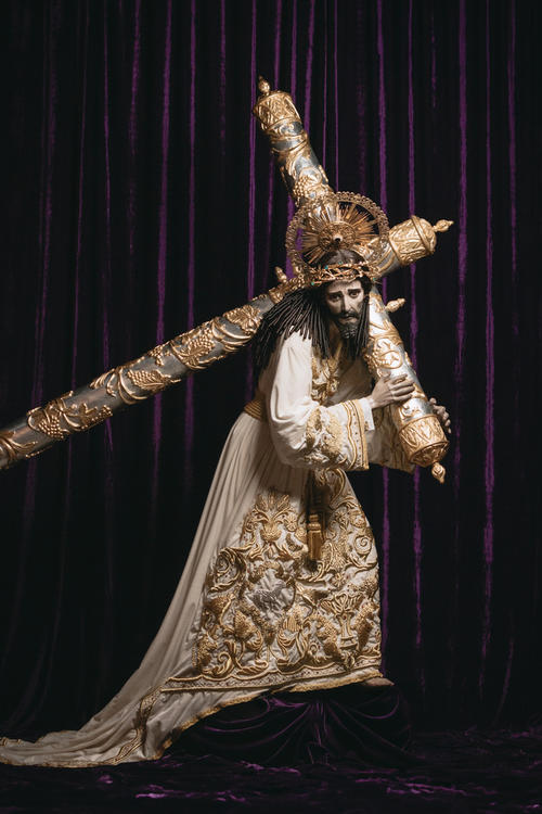 La ferviente devoci&oacute;n por Jes&uacute;s Nazareno de la Rese&ntilde;a perdura, y los fieles se preparan para acompa&ntilde;arlo con fe y solemnidad en su recorrido procesional. (Foto: Mario Cruz)