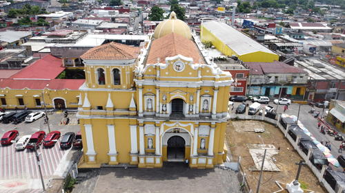 La catedral, en donde est&aacute; la escultura, es la de Nuestra Se&ntilde;ora de Concepci&oacute;n, ubicada en la zona 1. (Foto: Jorge Morales)