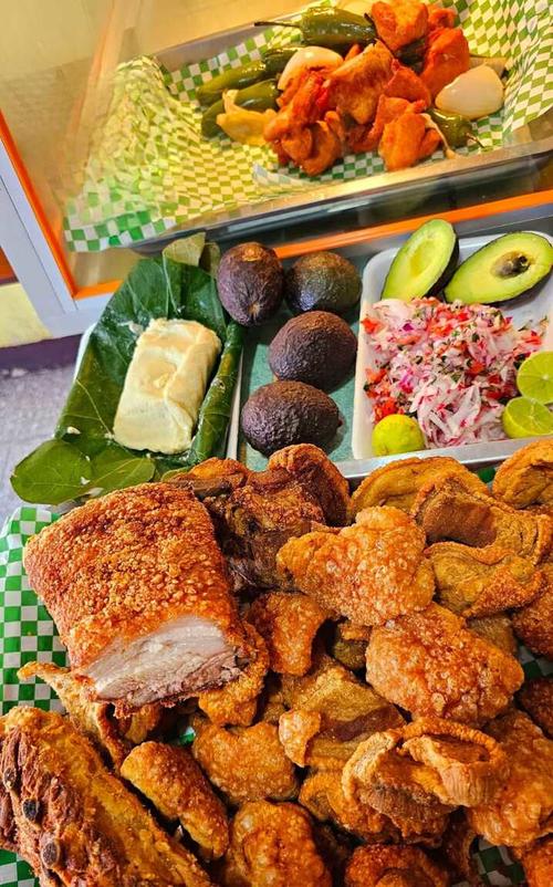 Ofrecen carnitas y chicharrones de gran calidad. (Foto: Erick Colop/Colaborador)