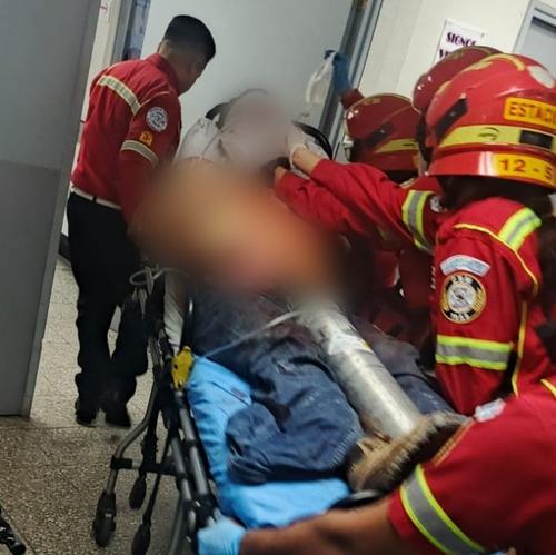 Hombre herido de bala. (Foto: Bomberos Municipales)