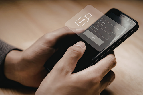 Seg&uacute;n el informe, el peligro inicia desde el momento en que un usuario intenta registrarse en una plataforma. (Foto: Canva/Soy502)