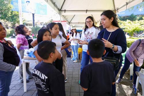 De esta forma se generan ambientes escolares m&aacute;s seguros y saludables. (Foto: Ministerio de Salud P&uacute;blica y Asistencia Social)