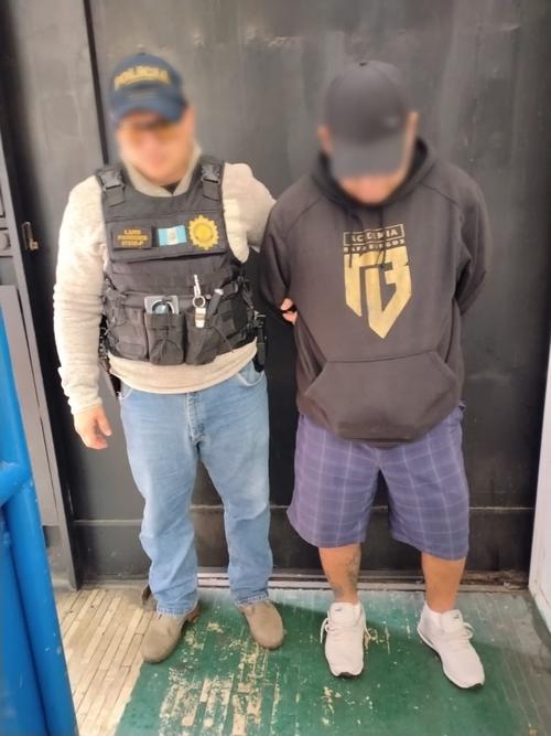 El ahora capturado habr&iacute;a sido denunciado tras abandonar a cuatro guatemaltecos en un hotel de M&eacute;xico. (Foto: PNC)