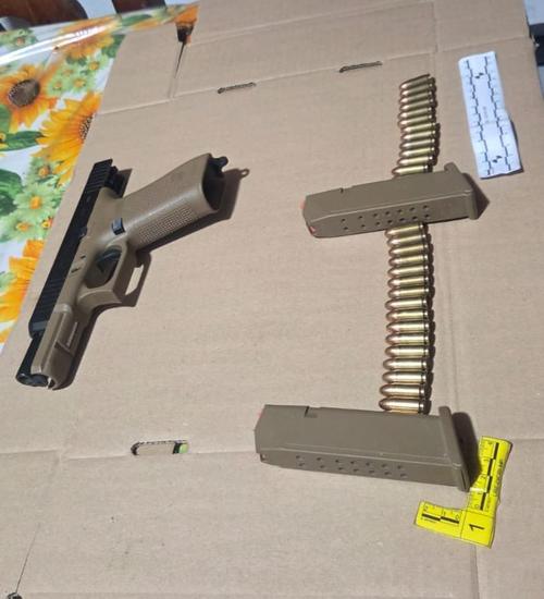 Indicios recabados durante allanamientos en Dolores, Pet&eacute;n. (Foto: MP)