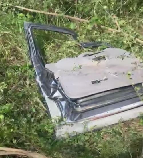 El veh&iacute;culo en el que se conduc&iacute;a el guatemalteco, qued&oacute; destruido. (Foto: Redes sociales)