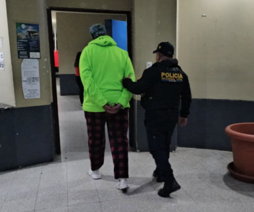 Nicol&aacute;s &ldquo;N&rdquo;, originario de Colombia, fue capturado en San Marcos por tratar de sobornar a agentes de la PNC. (Foto: PNC)