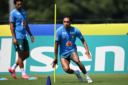 Pese a los pocos minutos que ha sumado Rafinha en el Mundial 2026, ha acumulado 86 desmarques para recibir el bal&oacute;n, 39 a la espalda de la defensa y 41 desmarques entre l&iacute;neas. (Foto: AFP)