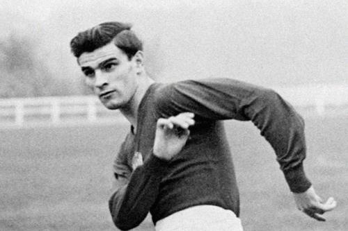 Kocsis es recordado por su inigualable salto y potencia de cabeza, lo que le vali&oacute; el apodo de "Cabecita de Oro". (Foto: Daily News Hungary)