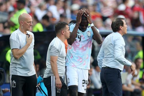 Onana acumula 25 p&eacute;rdidas de bal&oacute;n provocadas y 26 presiones defensivas. (Foto: AFP)