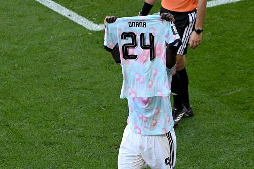 Amadou Onana registra una velocidad promedio de 5.17 kil&oacute;metros por hora y recorri&oacute; en United 2026, 13465.81 metros. (Foto: AFP)