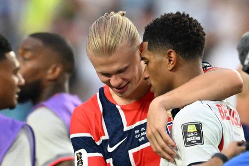 Noruega registr&oacute; 12 lanzamientos de falta y 7 tiros de esquina ante Inglaterra con 4 tiros de esquina y 11 faltas cobradas. (Foto: AFP)