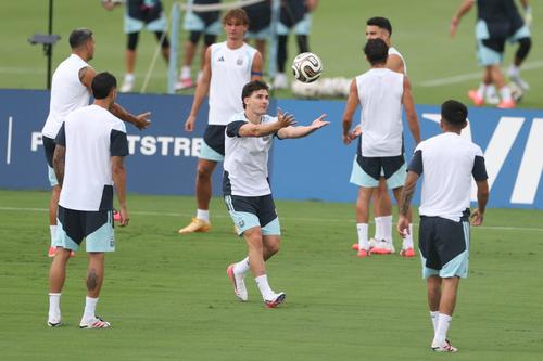 Juli&aacute;n &Aacute;lvarez suma 1 gol en 472 minutos disputados en la Copa Mundial FIFA 2026. (Foto: AFP)