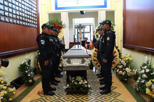 El agente prest&oacute; su servicio en la DIPAFRONT y en la comisar&iacute;a 15. (Foto: PNC)