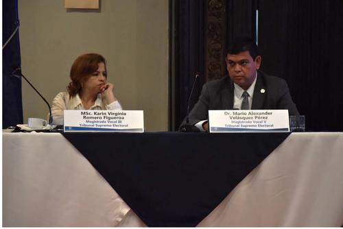El magistrado Mario Vel&aacute;squez dijo que, adem&aacute;s de no cumplir con la cantidad de afiliados, los partidos pol&iacute;ticos enfrentar&aacute;n un proceso de cancelaci&oacute;n. (Foto: TSE/Soy502)