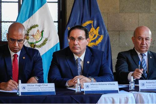 Ministerio de Gobernaci&oacute;n, Marco Antonio Villeda, Portaci&oacute;n ilegal de armas, C&oacute;digo Procesal Penal, Medidas sustitutivas, Congreso de la Rep&uacute;blica, Seguridad p&uacute;blica, Polic&iacute;a Nacional Civil, Soy502, Guatemala, 02