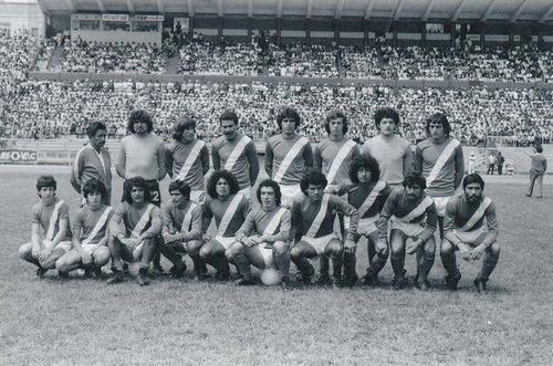 &Oacute;scar el "Conejo" S&aacute;nchez port&oacute; la Azul y Blanco con orgullo. (Foto: Asociaci&oacute;n de Cronistas Deportivos)