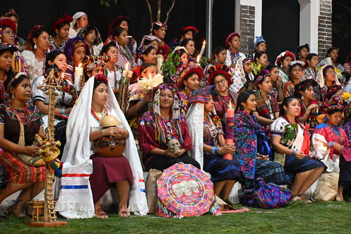 Festival Folkl&oacute;rico de Cob&aacute;n elige a Elena Mateo como Rab&rsquo;in Ajaw. (Foto: Jos&eacute; Pos/Colaborador)