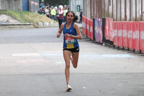 Aroche conquist&oacute; su tercera carrera de San Silvestre consecutiva a finales del a&ntilde;o pasado. (Foto: Viviana Aroche)